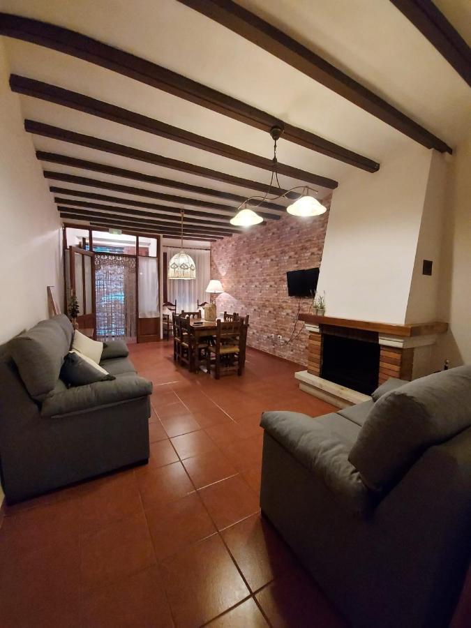 הוילה Catí Casa Tofol מראה חיצוני תמונה